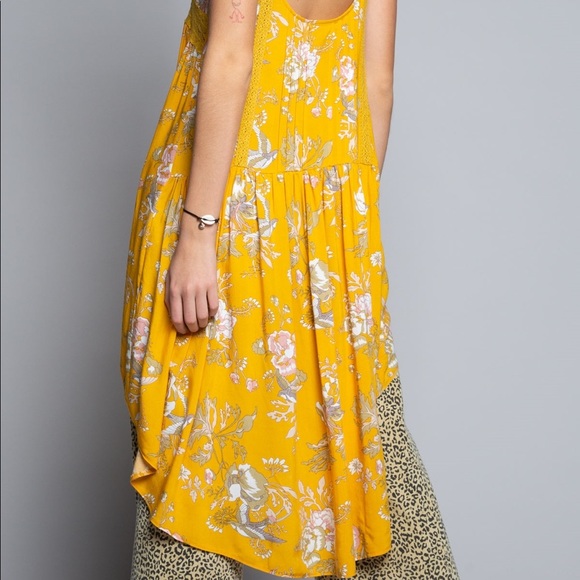 🆕POL Mustard Deep V Cut String Tie Tunic Top - Picture 3 of 7